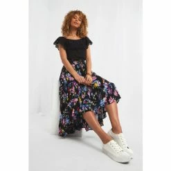 Joe Browns Black Striking Skirt -Joe Browns shop unnamed file 2904