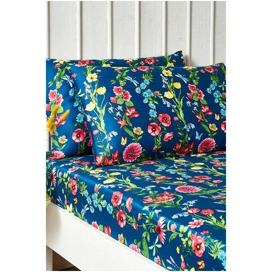 unnamed-file-3286.jpg Joe Browns Multi Striking Floral Stripe Printed Bedding -Joe Browns shop unnamed file 3286
