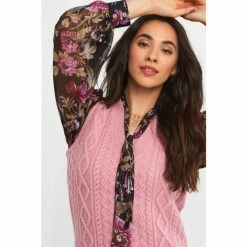 Joe Browns Pink Retro Sleeveless Cable Knit Vest -Joe Browns shop unnamed file 4642
