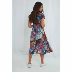 Joe Browns shop -Joe Browns shop unnamed file 603